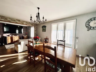 House in Bazoches-les-Gallerandes (45480)