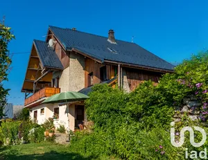 Maison à Plateau-des-Petites-Roches (38660)