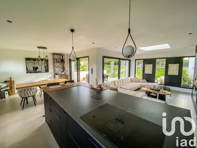 Maison d'architecte à Moustoir-Ac (56500)