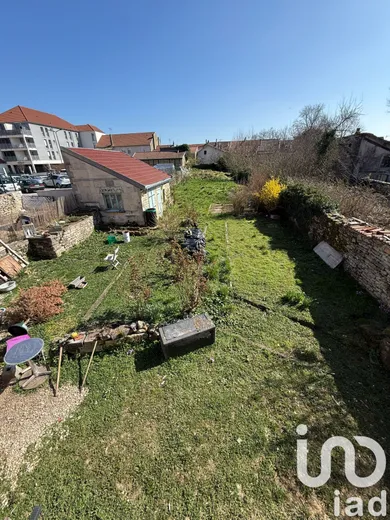 Immeuble à Nogent (52800)