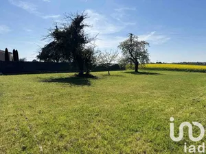 Terrain à Fontenay-le-Comte (85200)