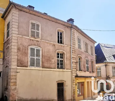 Immeuble à Plombières-les-Bains (88370)