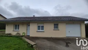 House at Samognat (01580)