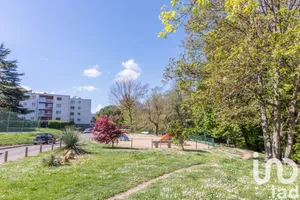 Apartment at Le Port-Marly (78560)