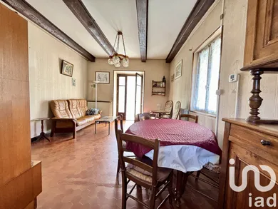 Maison de ville à Vals-les-Bains (07600)