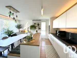 Apartment at Massy (91300)