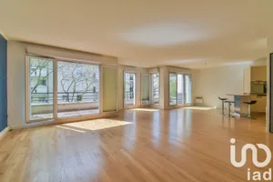 Appartement à Villeneuve-la-Garenne (92390)