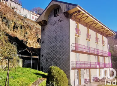 Immeuble à Plombières-les-Bains (88370)