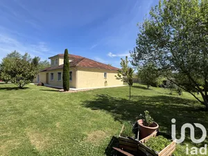 Maison à Serbannes (03700)