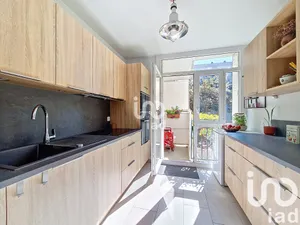 Appartement à Ris-Orangis (91130)