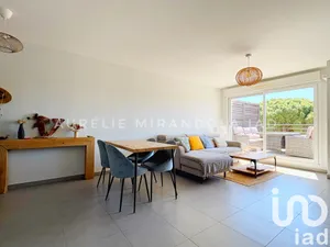 Apartment at Sanary-sur-Mer (83110)