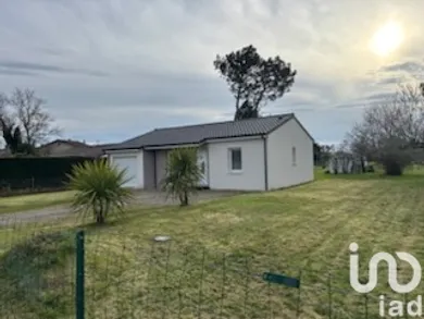 Maison à Les Peintures (33230)