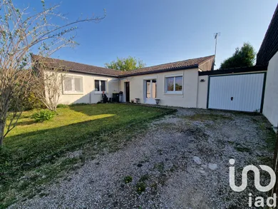 House at Ancy-le-Franc (89160)