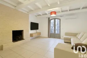 Village house at Bassan (34290)