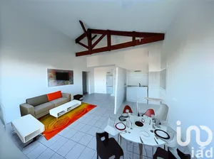 Apartment at Artigues-près-Bordeaux (33370)