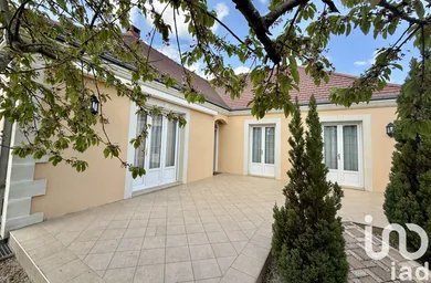 Maison à Sainte-Savine (10300) — 16/17