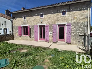 Maison de village à Surin (86250)