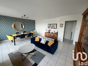 Apartment at Chilly-Mazarin (91380)