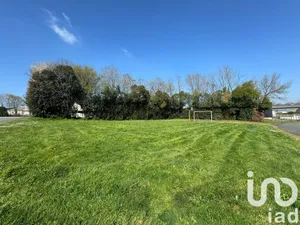 Building plot in Rives de l'Yon (85310)