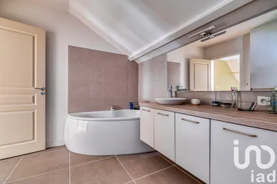 Maison d'architecte à Champigny (51370) — 10/16