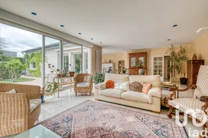 Maison d'architecte à Champigny (51370)