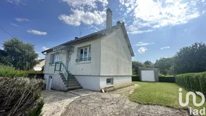 Pavillon à La Madeleine-sur-Loing (77570)