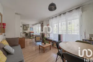 Apartment at Montreuil (93100)