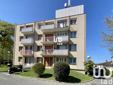 Apartment at Clichy-sous-Bois (93390) — 8/10