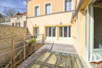Immeuble à Conflans-Sainte-Honorine (78700)