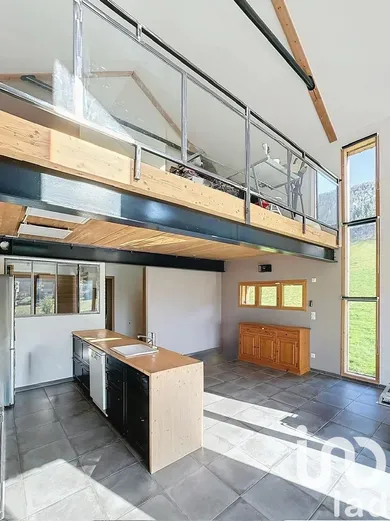 Architectural house at Mijoux (01410)