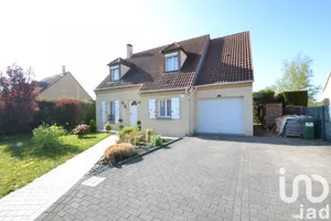 Maison à Tacoignières (78910)