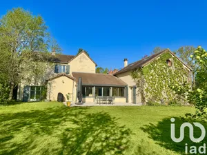 Park home at Cosne-Cours-sur-Loire (58200)