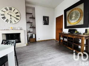 Apartment at Cires-lès-Mello (60660)