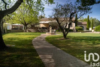 Bastide à Châteaurenard (13160)