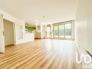 Apartment at Montévrain (77144)