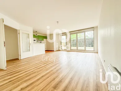 Apartment at Montévrain (77144)