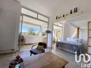 Apartment in Saint-Raphaël (83700)