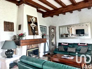Maison traditionnelle à Montpon-Ménestérol (24700)
