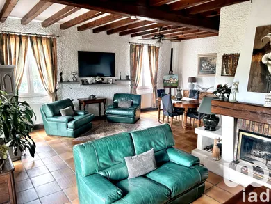 Maison traditionnelle à Montpon-Ménestérol (24700)