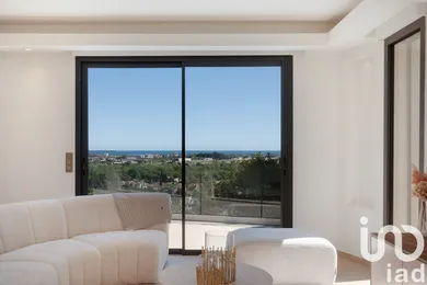 Maison d'architecte à Mandelieu-la-Napoule (06210)