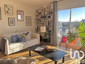 Apartment in Bordeaux (33000)