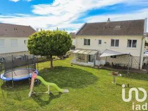 House at Crouy (02880)
