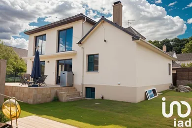 Traditional house in Bures-sur-Yvette (91440)