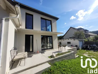 Traditional house in Bures-sur-Yvette (91440)