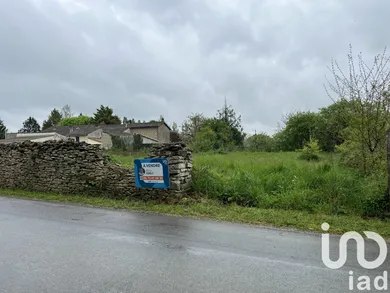 Land at Paizay-le-Chapt (79170)