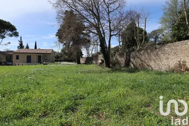 Land at Escales (11200)