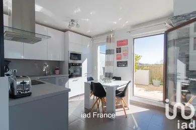 Apartment at Trappes (78190) — 9/18