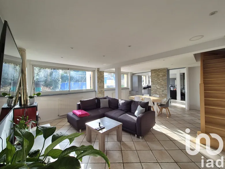 Maison 6 pièces 160 m² · à Ozouer-le-Voulgis · 160 m² · 369 000 €