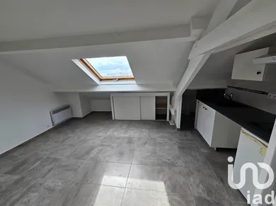 Apartment at Créteil (94000)