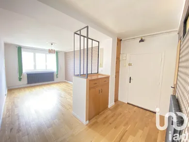 Appartement à Claye-Souilly (77410)